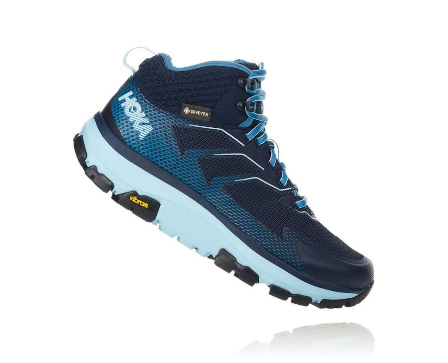 hiking boots womens sale